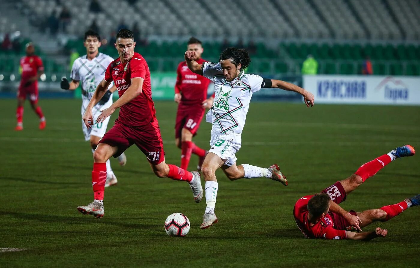 фк уфа поле. матч уфа сегодня. уфа тамбов. футбол уфа. фк уфа 2007 академия.