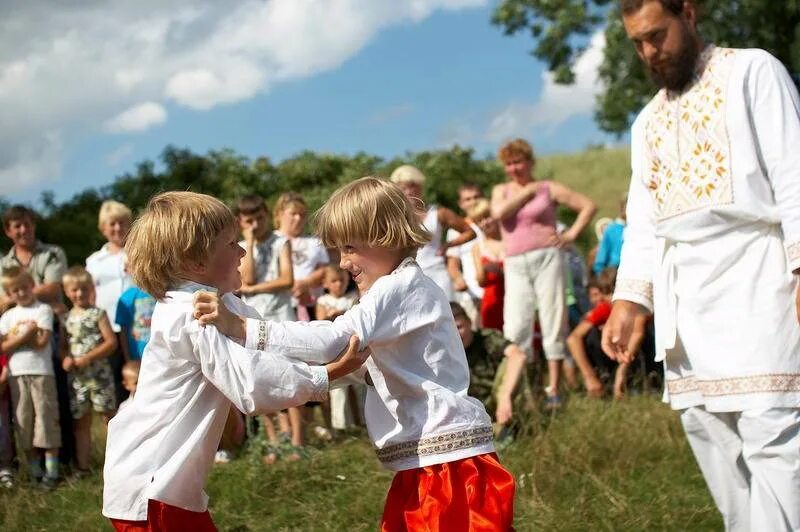 Народы славянской семьи. Славянские дети. Праздник народных игр. Дети в древней Руси. Праздник русских народных игр.