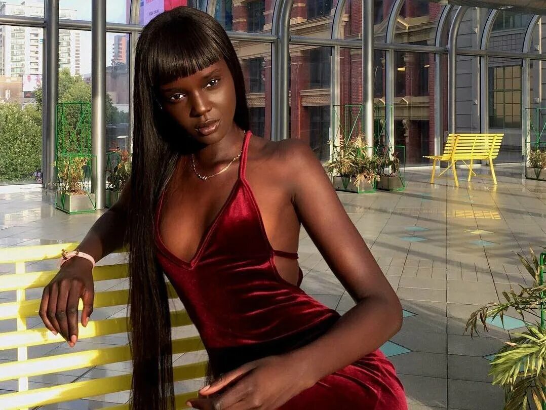 Чернокожие москва. Модель даки тот (Duckie thot) из Южного Судана hot. Модель Ньядак тот из Южного Судана. Модель даки тот (Duckie thot). Даки Тодд.