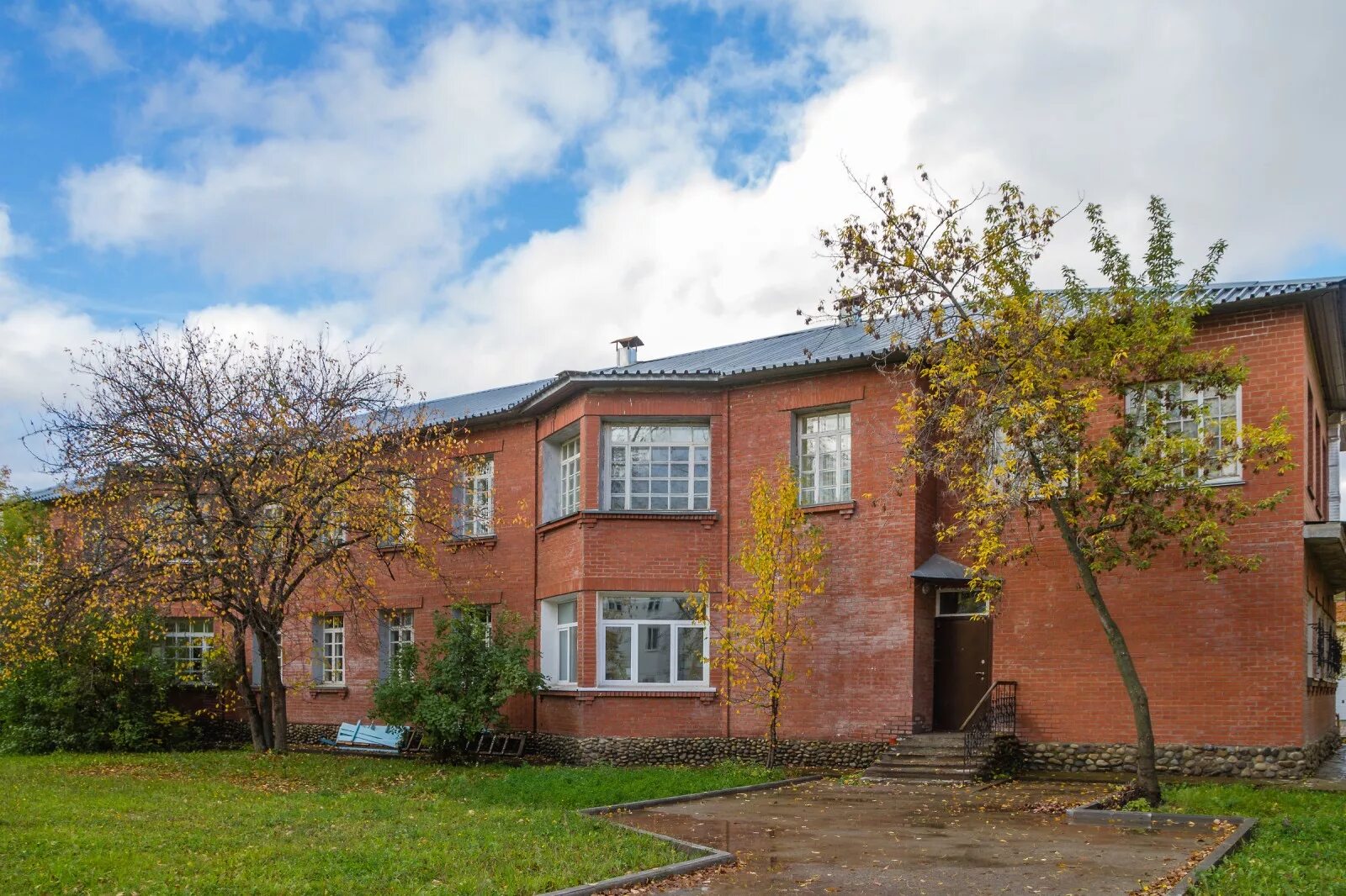 уральский поселок нытвенский район храм. посёлок уральский нытвенский район пермский край. уральский. достопримечательности поселка уральский пермский край. храм николая чудотворца пермь.