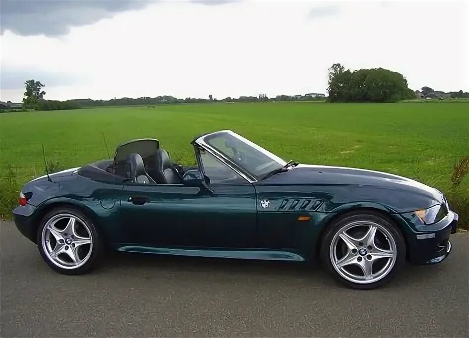 2000 BMW Z3 2.8 Roadster Is Today's Bring a Trailer Pick
