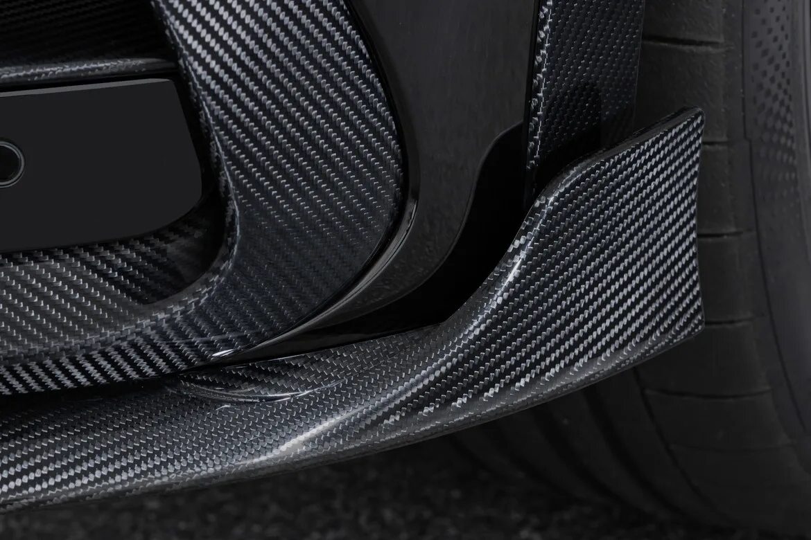 Carbon styling