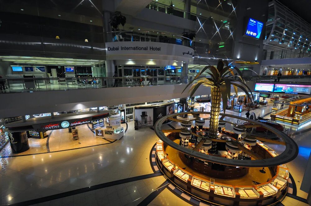 Международный аэропорт Дубай. Аэропорт Дубай (Dubai International Airport). ДХБ аэропорт Дубай. Международный аэропорт Дубай внутри.