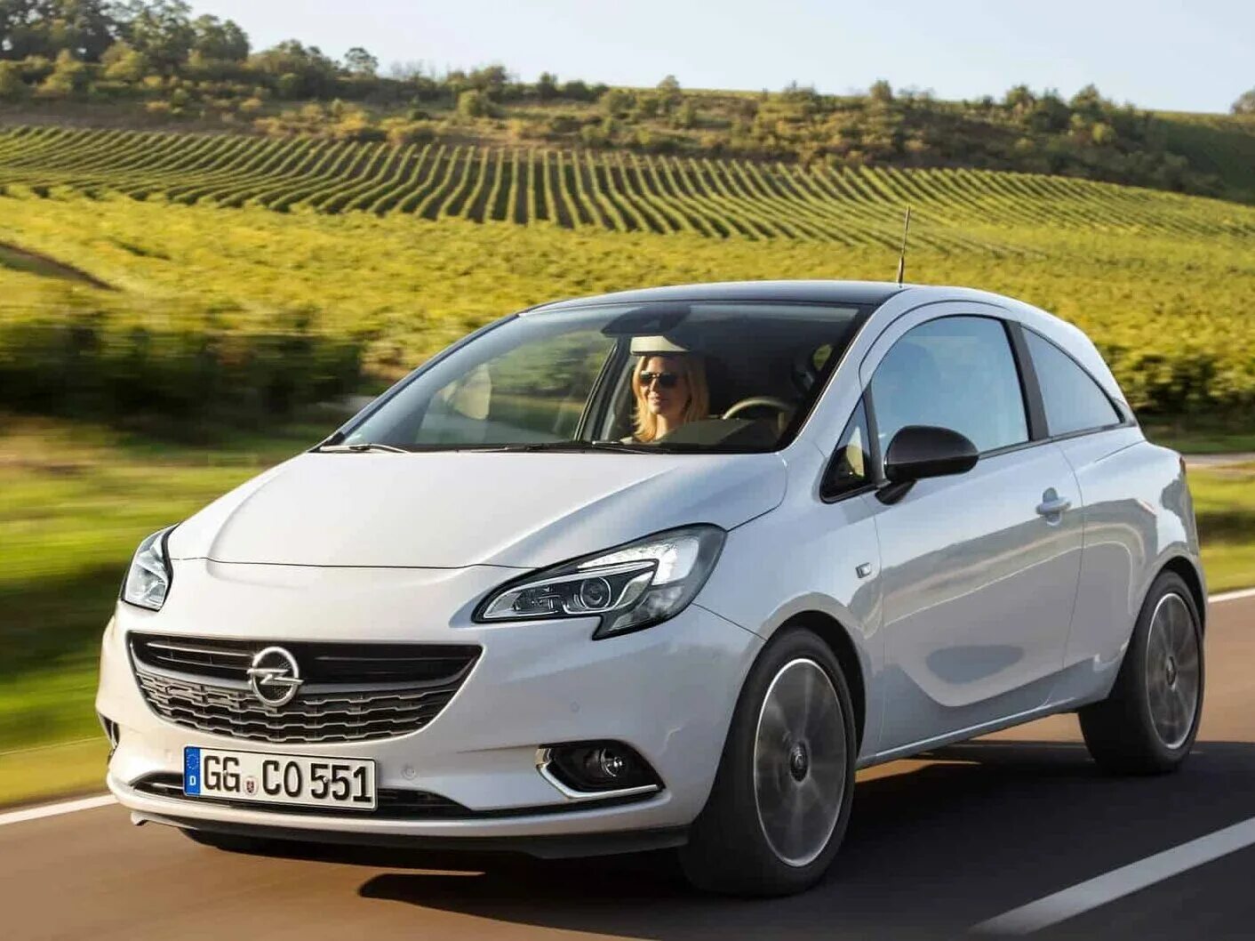 Опель 2015 купить. Opel Corsa 3. Opel Corsa 2018. Opel Corsa 2015. Опель Корса 2017.