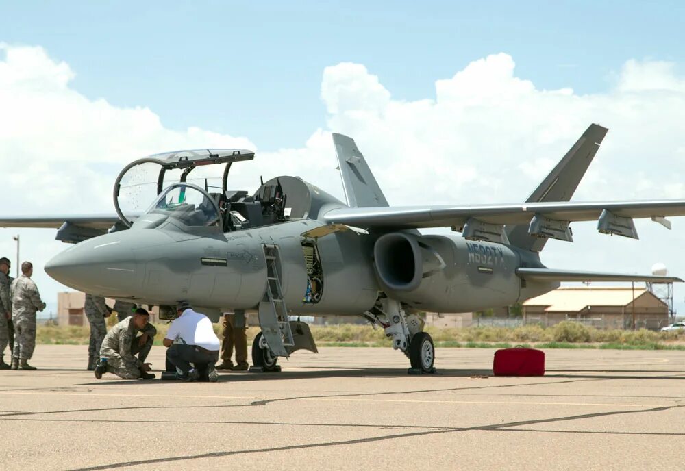 Новейший штурмовик. Textron scorpion (сша). американский турбовинтовой штурмовик. штурмовик textron at-6e wolverine. самолеты штурмовики современные.