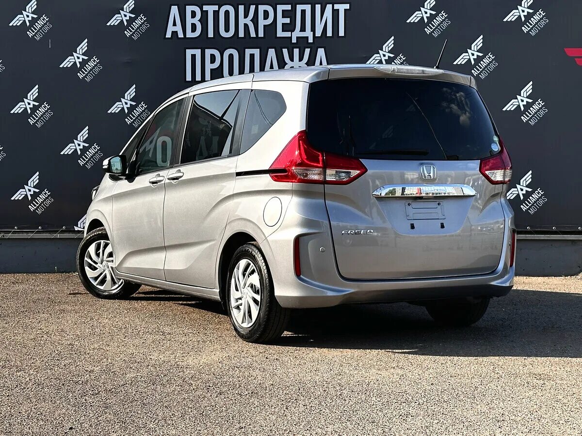 Honda freed размеры