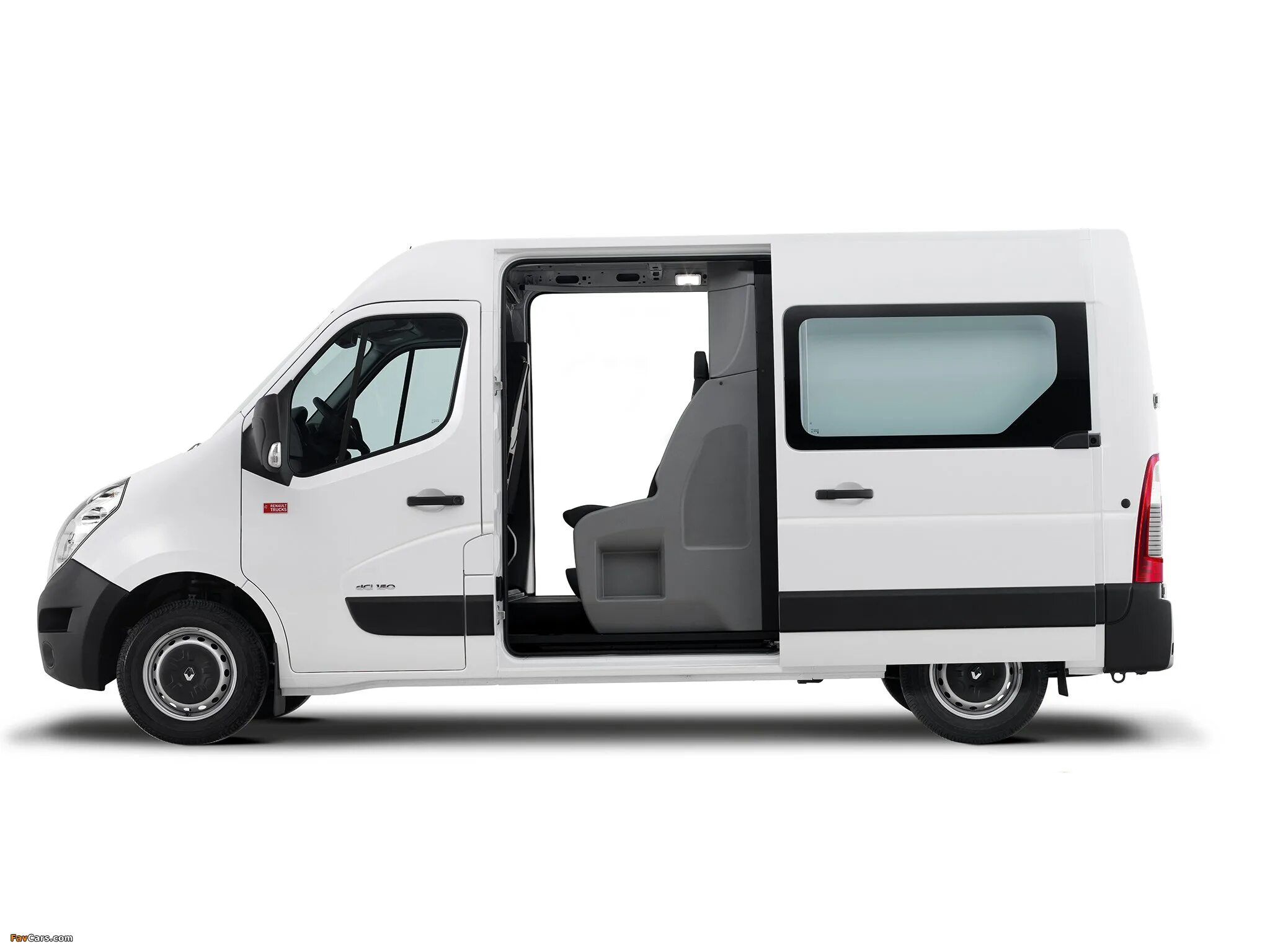 Renault master 2. Renault Master 2010. Renault Master Комби. Рено мастер 2021 l2h2. Рено мастер 3 Грузопассажирский.