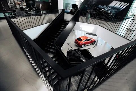 Автосалон плаза