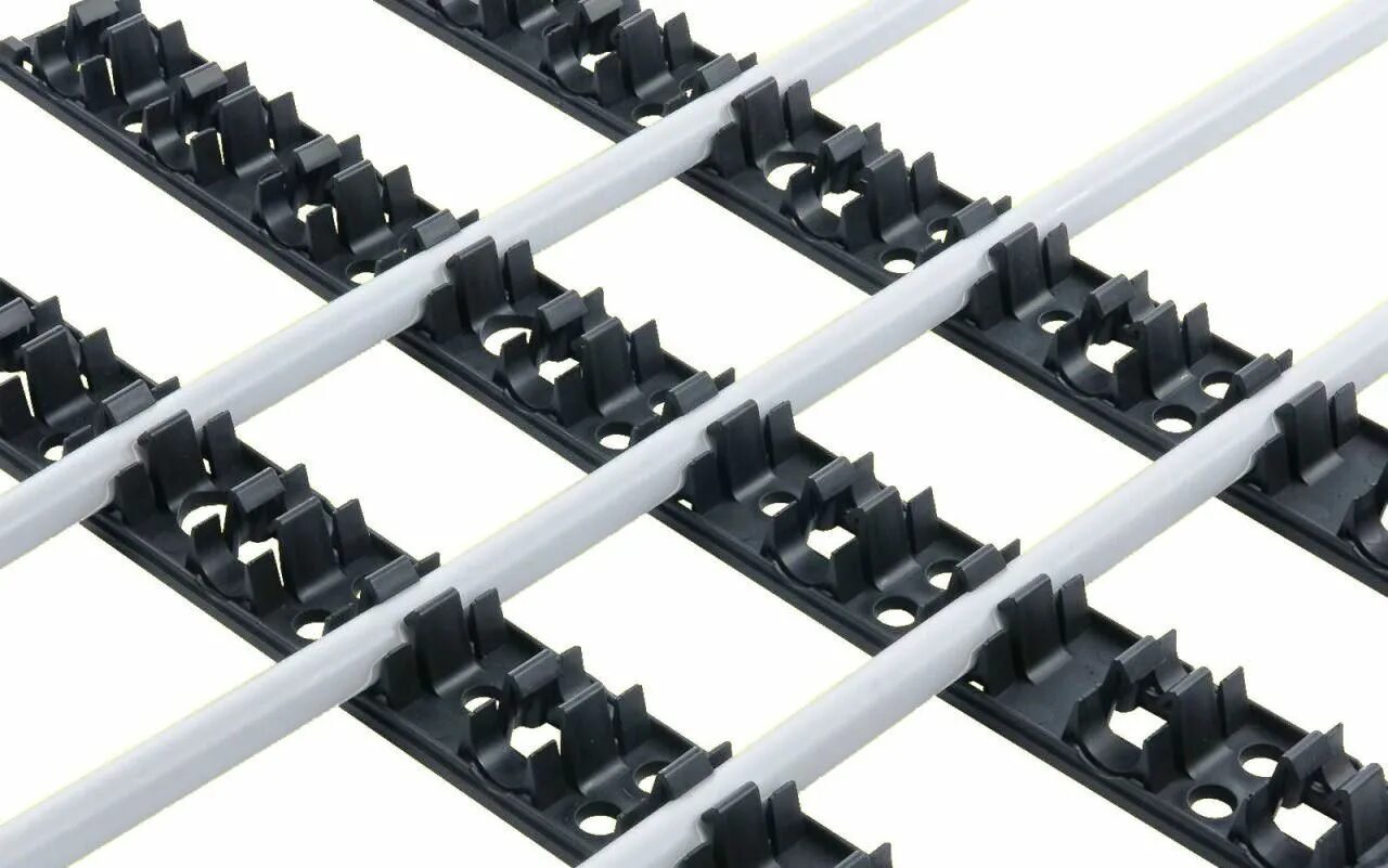 Uponor teck кожух. Гарпун скоба для такера, для труб 16-20 мм (300 шт. Гарпун-скоба для теплого пола 16-20 мм. Хомут сантехнический со шпилькой и дюбелем 1 1/2 47 52мм fusite. Фиксирующая шина для труб теплого пола 16/20 мм.