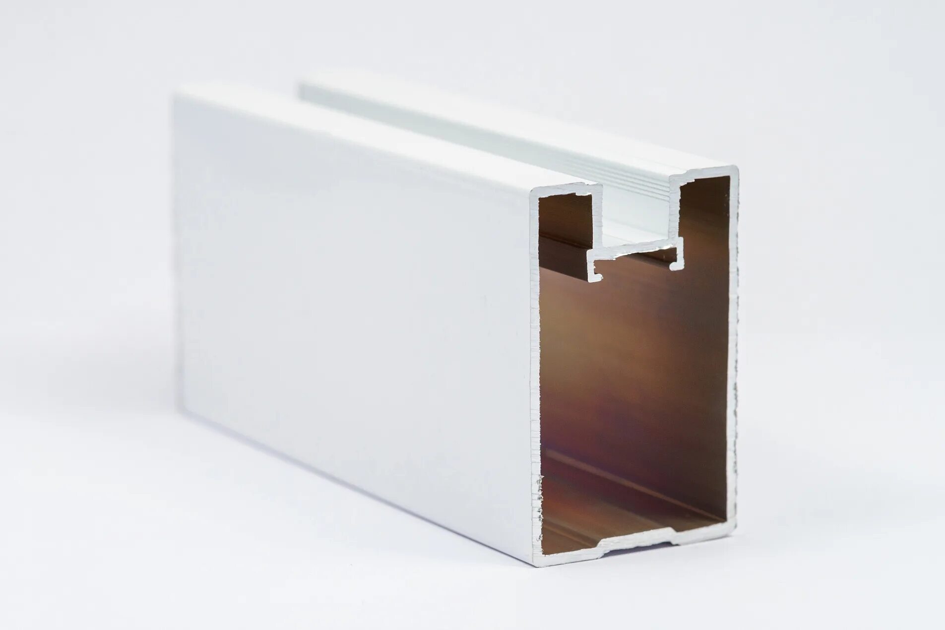 Анодированный алюминиевый оконный профиль. Delta-aluminium profile (алюминиевый профиль для фиксации). Профиль рамочный алюминиевый f45. Футурум профиль для шкафов купе. Белый профиль алюминия.