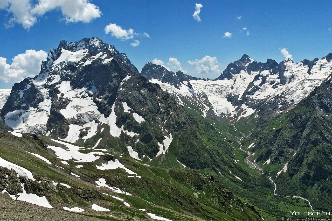 Домбай Ульген гора. Гора Домбай-Ульген, Карачаево-Черкесская Республика. Домбай Ульген гора вершина. Горы Кавказа Домбай Ульген.