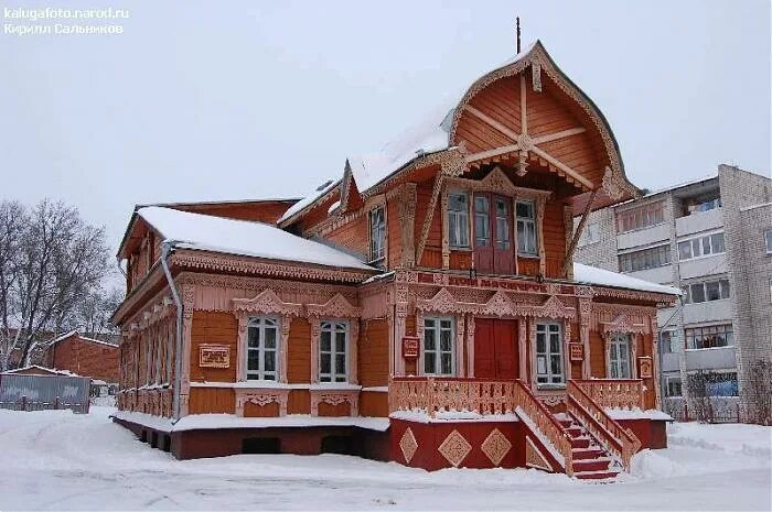 Дом калуга центр. Дом мастеров переулок григоров 9 калуга. музей народного искусства дом мастеров калуга. музей ремесел калуга. музей мастеров калуга.