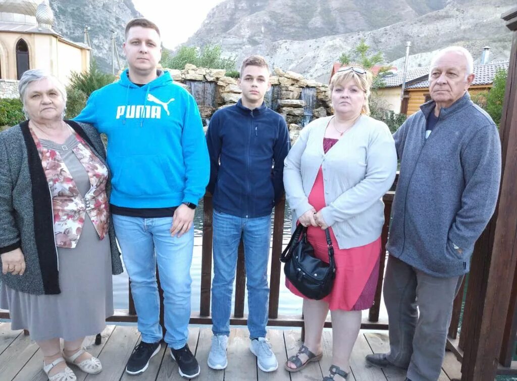 Семья кадыровых богатыревка. Дагестан родители. Дагестан родители. Дагестан родители. Отец дагестана.