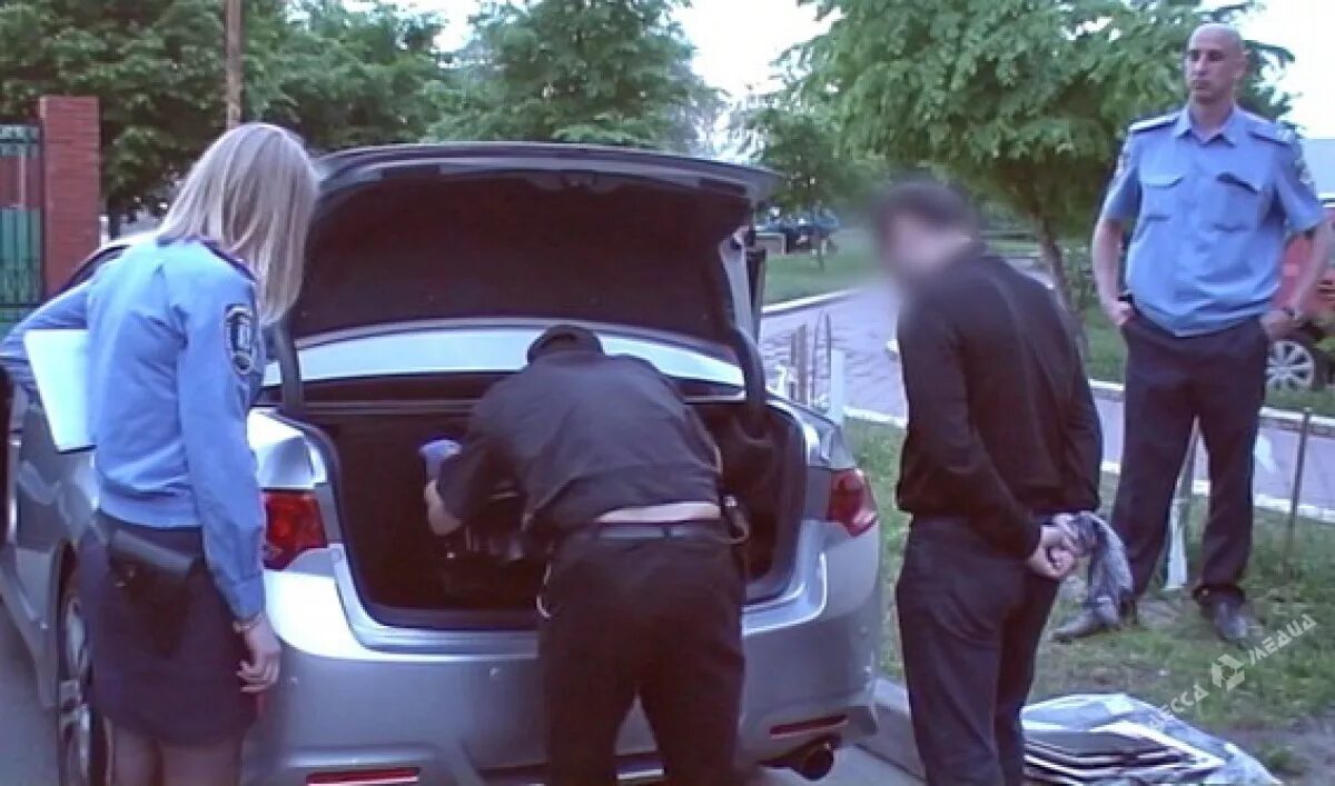 авторитетные машины. защита авторитета. защита авторитета. воры ссср. анатолий быков авторитет.