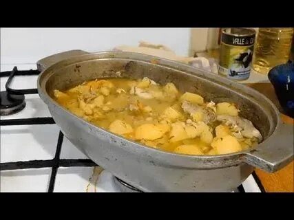 Картошка с ребрами на плите