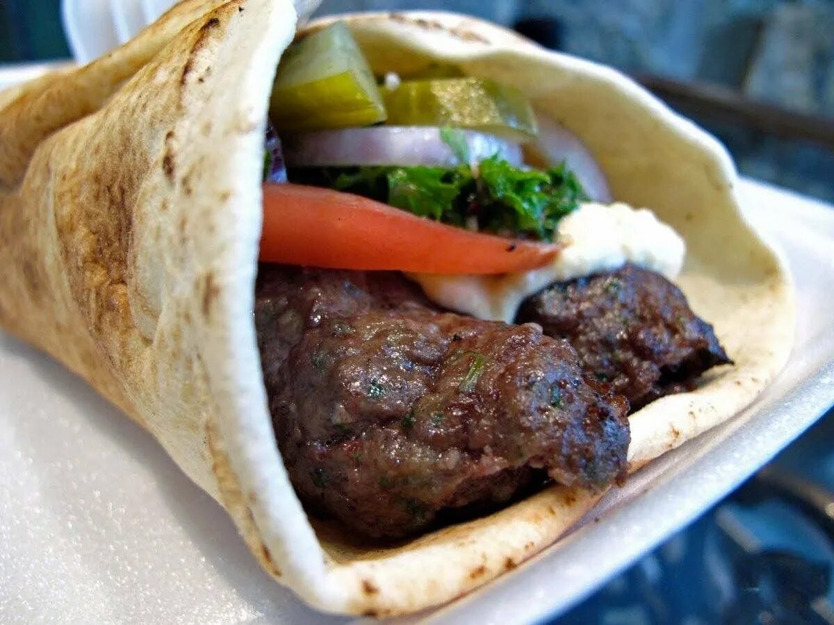 Сэндвич люля Kebab. Кебаб в лаваше. Люля в лаваше.