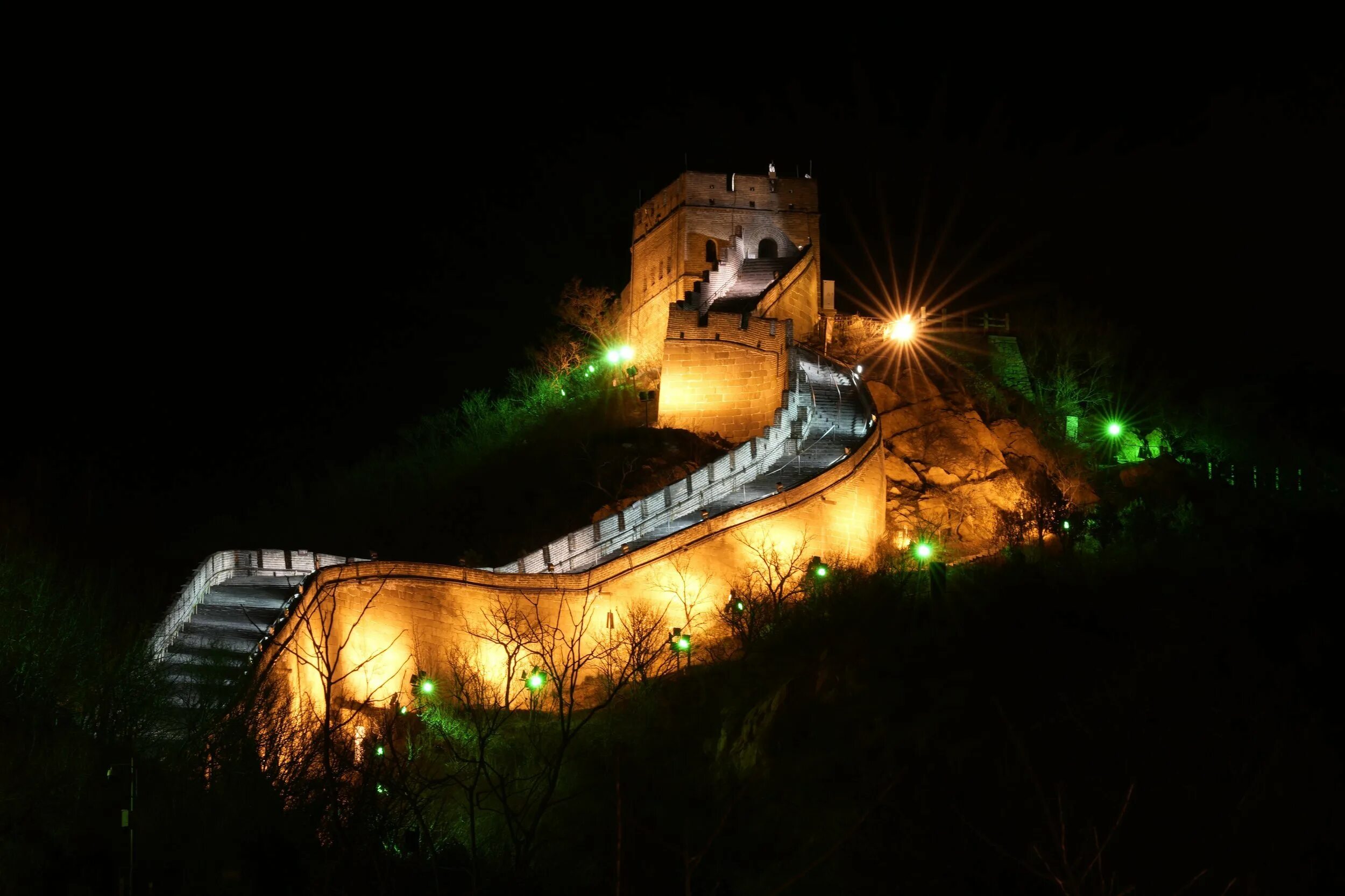 Края китайской стены. Бадалин Пекин. Шаньхайгуань китайская стена. Великая китайская стена Бадалин. Китайская стена в Москве.