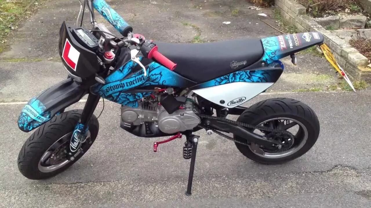 Питбайк прогаси 125. Пит 350 кубов. Ямаха Бивис 125cc. Скутер Supermoto 50.