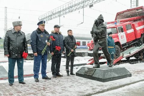 Пожарный декабрь