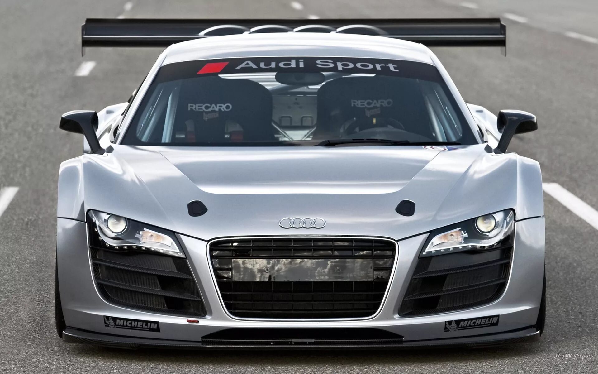 T r 8 t r 15