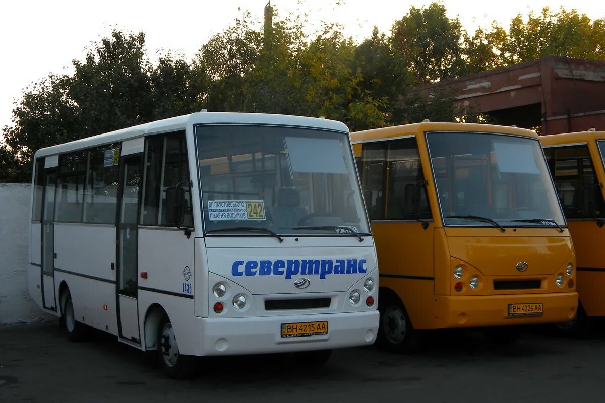 Автобус 1а абакан. ЗАЗ a07a1 i-van. I-van a07a-30. Автобус i-van a07a. Севертранс.