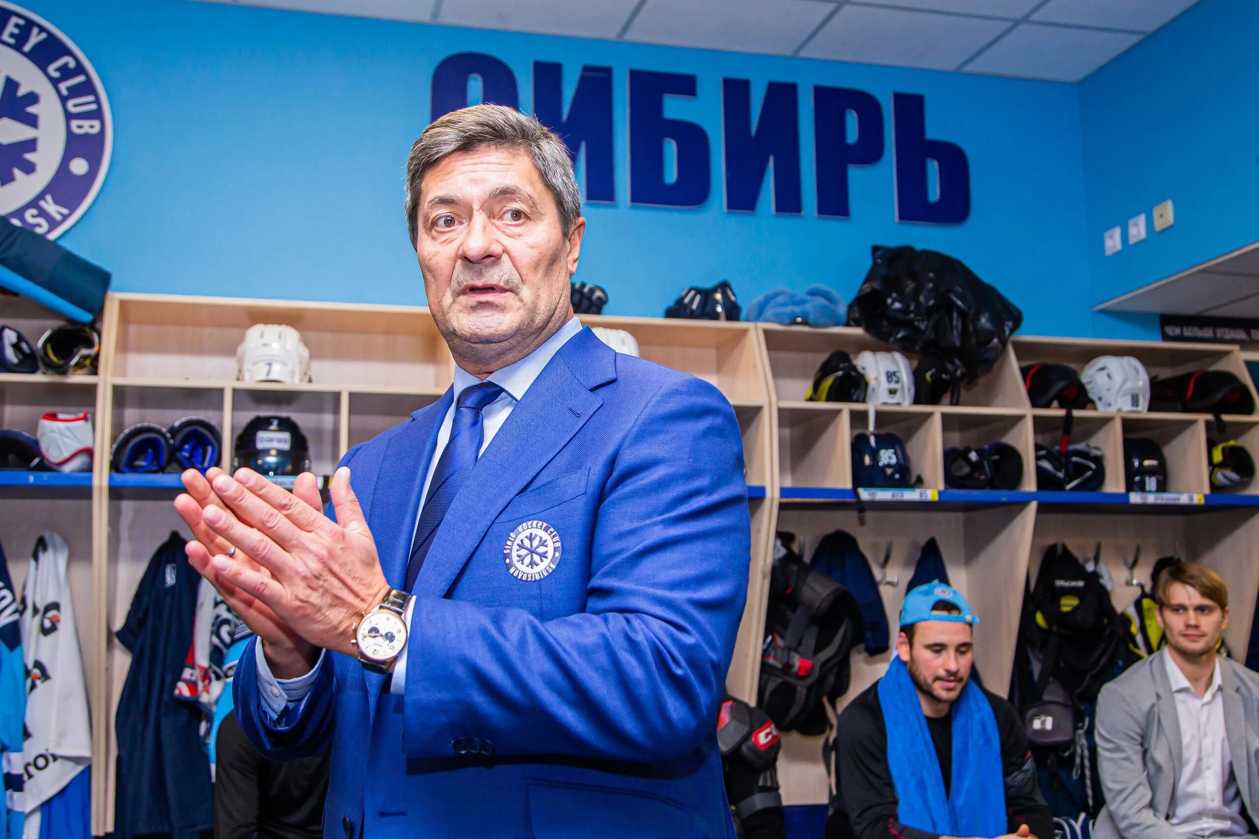 Кто будет главным тренером сибири. Мартемьянов тренер хк Сибирь.