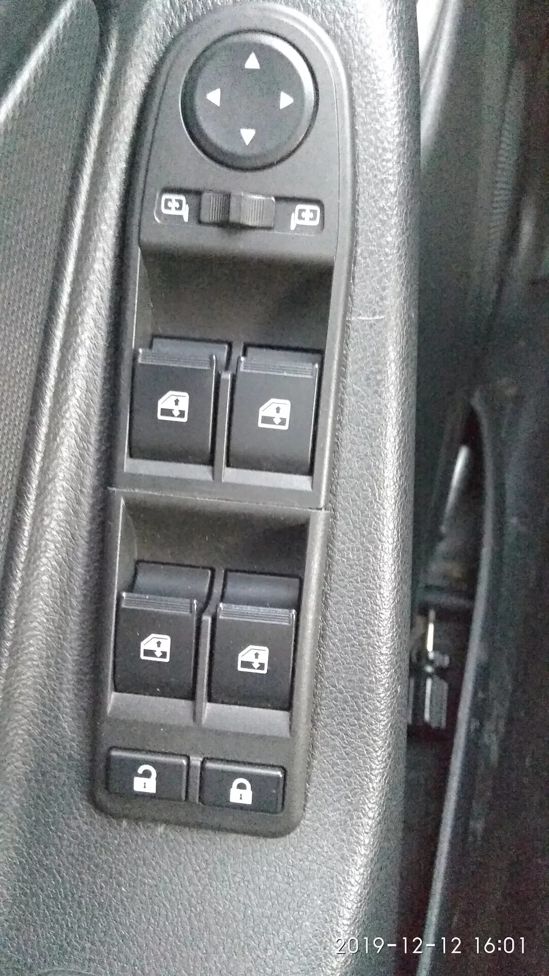 Блок управления стеклоподъемниками ваз 2190. Блок управления стеклоподъемниками калина 1118 люкс. Блок эсп калина , гранта. Блок управления 4 стеклоподъемниками гранта. Блок управления 4 стеклоподъемниками гранта.