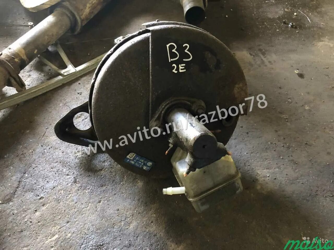 Вакуумный усилитель passat b3. Вакуум пассат б3. Вакуумный усилитель тормозов на фольксваген пассат б3. Вакуумный усилитель тормозов пассат б5. Вакуумный усилитель пассат б3 артикул.