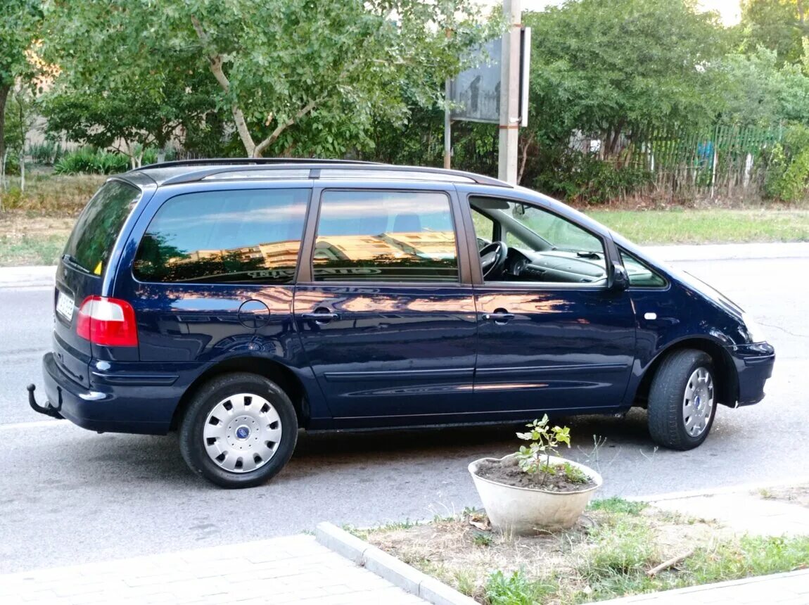 Форд галакси 2001 года. Ford Galaxy 2001. Ключ Ford Galaxy 2001. Форд минивэн. Форд галакси 2001 обзор.