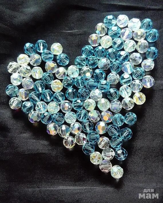 Авито бусины. Бусины под жемчуг 6 мм. Бусины ювелирное стекло. Длинные стеклянные бусины. Перламутр камень бусины.