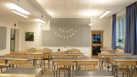 Led school