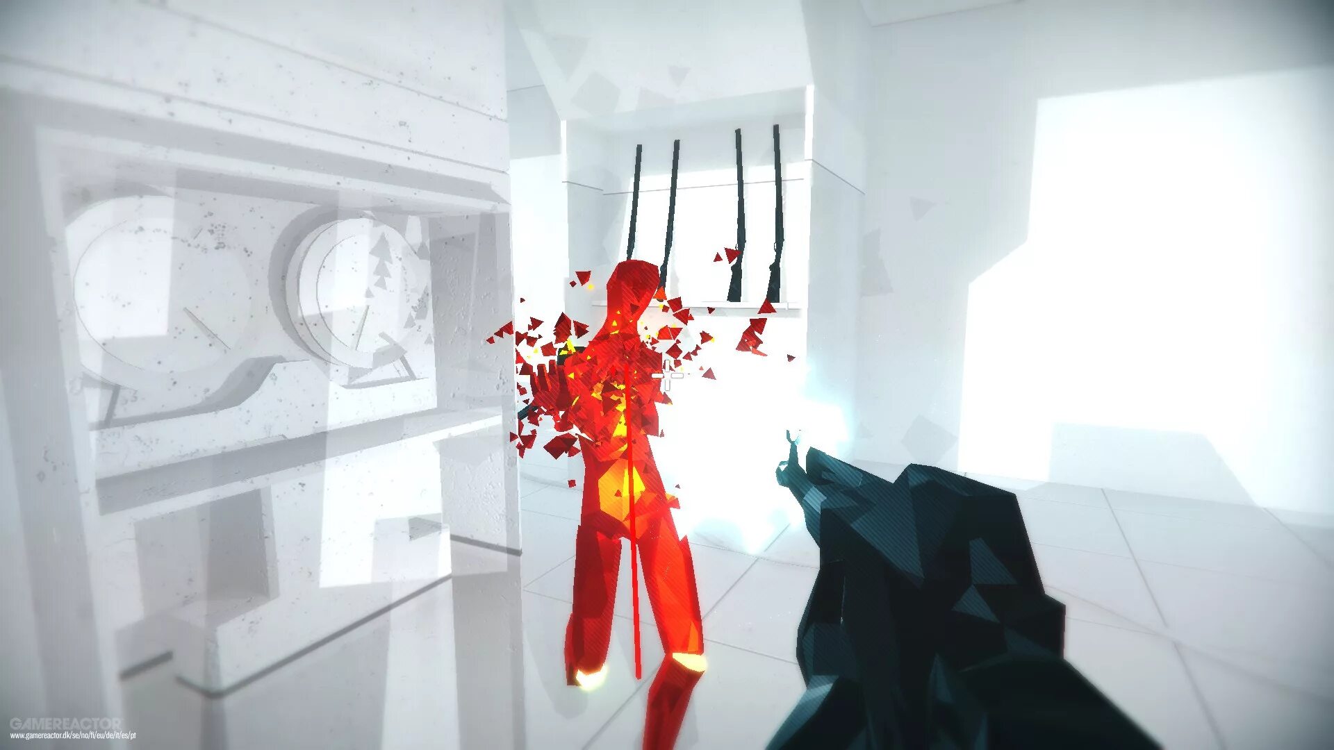 Игры супер времени. Superhot на ПК. Игры с замедлением времени. Шутер с замедлением времени. Шутер с красными человечками.