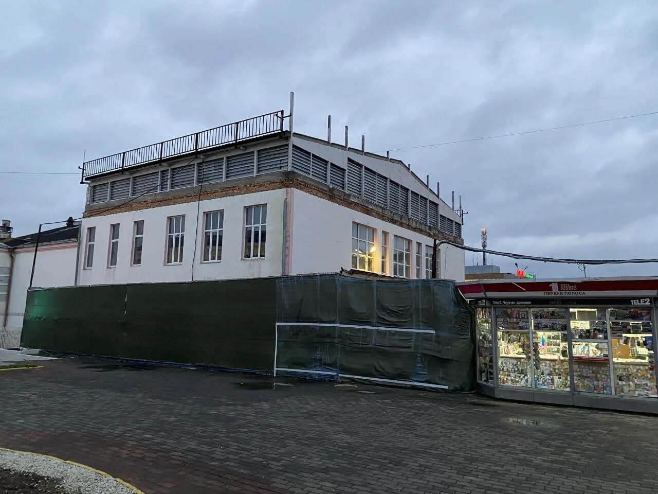 Кинотеатр рассвет ногинск. Центр ногинск рассвет кинотеатр. Ногинск 2000. Кинотеатр рассвет ногинск. Реконструкция рассвет кинотеатр в ногинске.