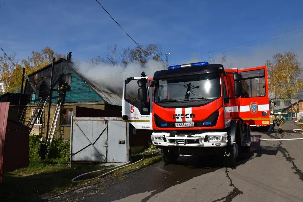 Саранск поступи. Саранске пожар. Пожар автобуса в Саранске. Республиканская 149 Саранск пожар.