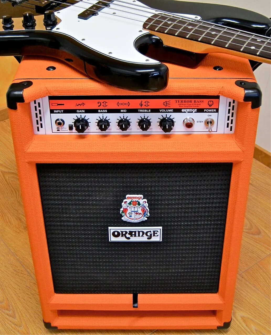 Orange bass. Orange Bass Terror 500. Orange Terror Bass TB 500 C. Orange Terror Bass Combo. Orange Bass Amplifier.