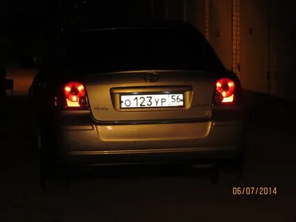 Тойота авенсис 2 лампы