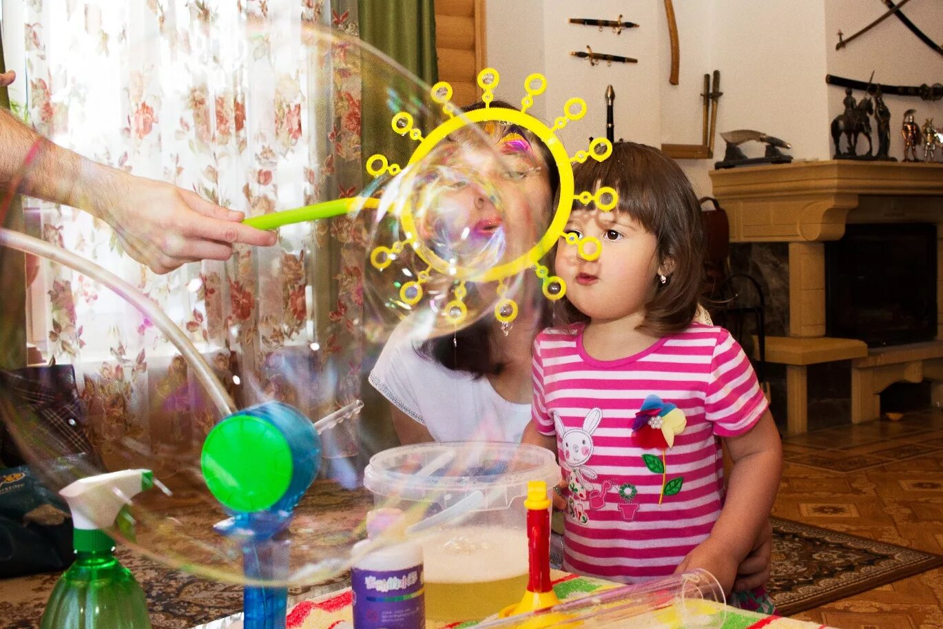 Мыльные пузыри в домашних условиях для детей