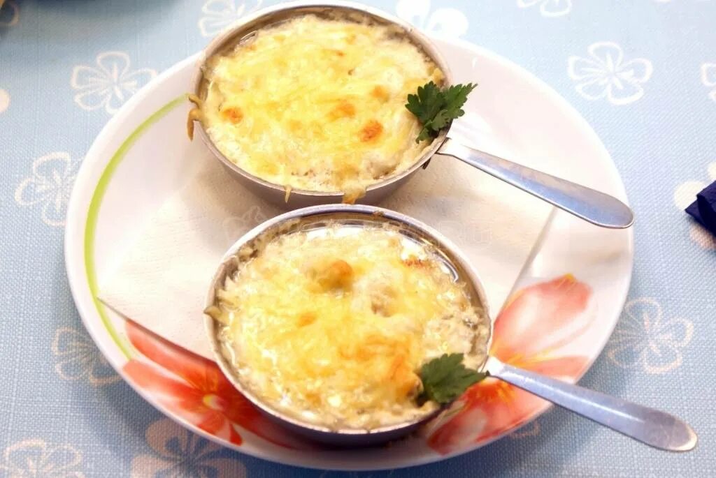 Жульен пошагово с фото Жульен из курицы и грибов пошаговый рецепт с фото на Повар.ру