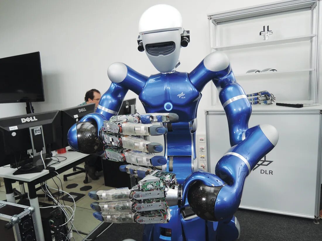 A robot is a special. Робот роботы машина компьютер. Машина робот человек. Гибрид робот. FTC роботы.