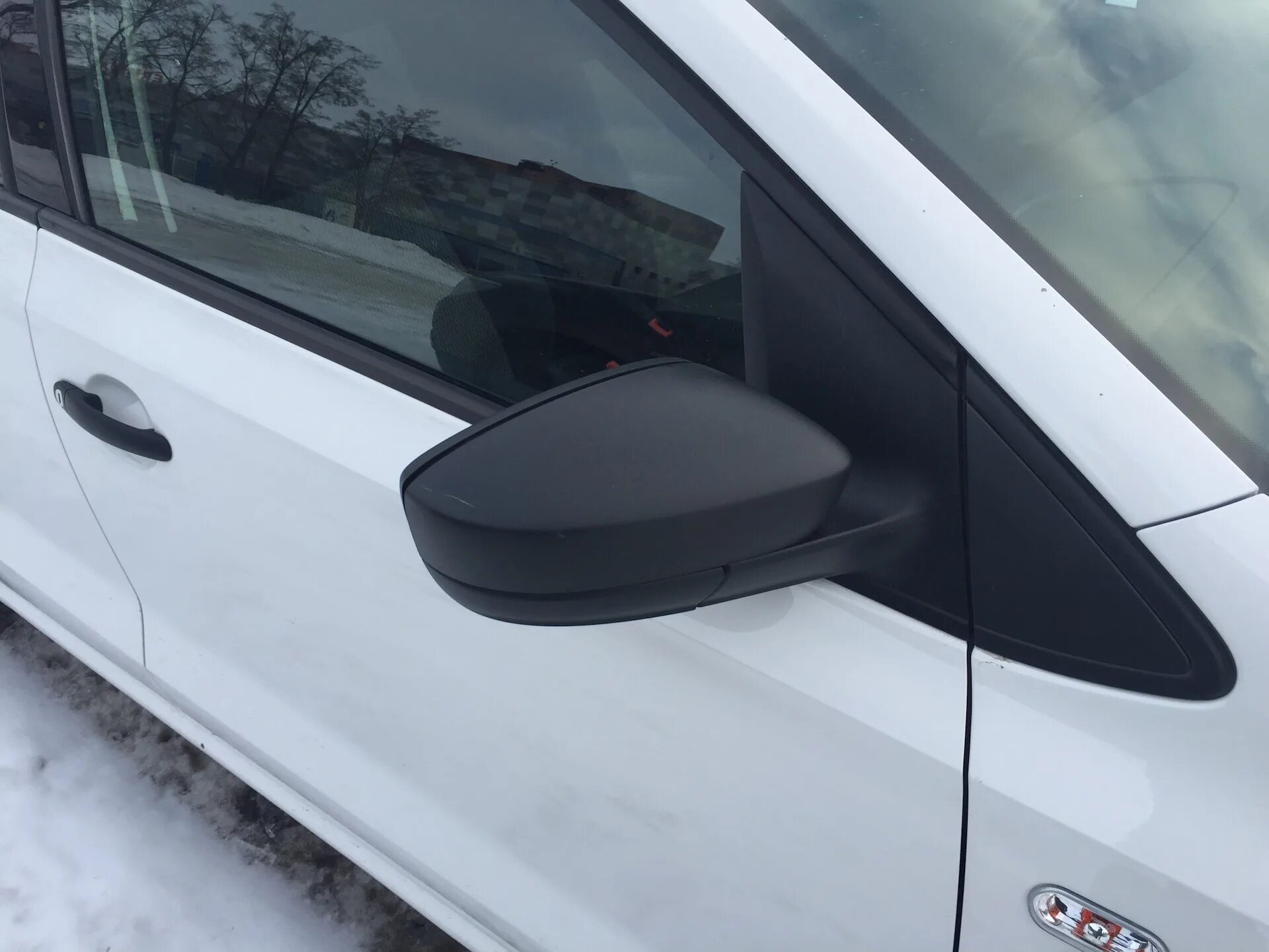 VW Polo 2013 черные зеркала. Зеркала VW Polo sedan. VW Polo sedan 2014 зеркало. Механическое зеркало Фольксваген поло седан. Volkswagen polo зеркала