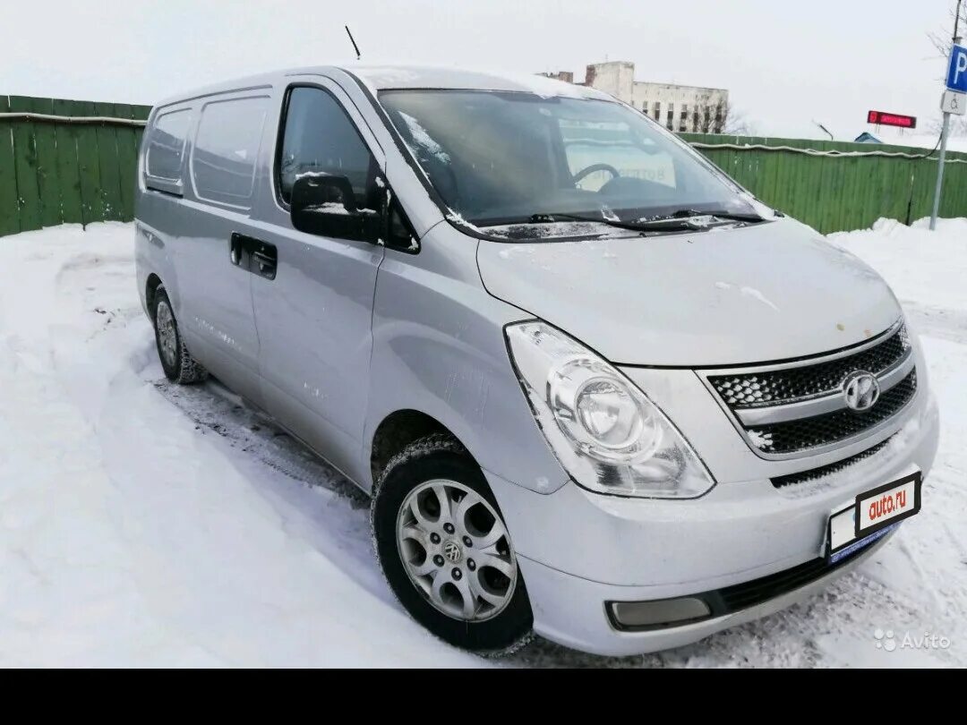 Hyundai Grand Starex белый 2008. Hyundai Grand Starex 2008 года. Hyundai Grand Starex фургон. Хундай Гранд Starex фургон. Купить хендай старекс 2008