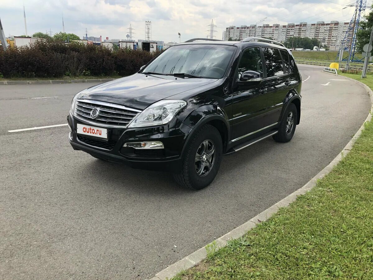 Санг енг рекстон 2 купить. SSANGYONG Rexton 2012. SSANGYONG Rexton 2012 2.7 дизель. SSANGYONG Rexton III. SSANGYONG Rexton черный.