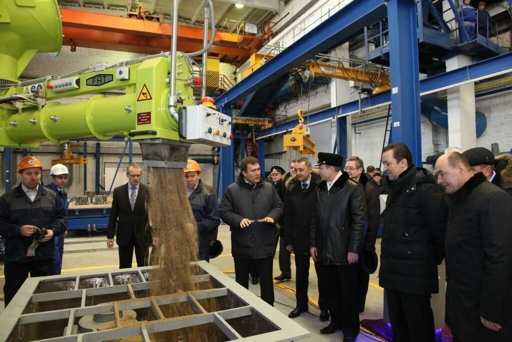 Андрей алексеевич судостроительный завод зеленодольск. Заводы зеленодольска вакансии. Заводы зеленодольска вакансии. Завод им горького зеленодольск зимой. Судостроительный завод в зеленодольске.