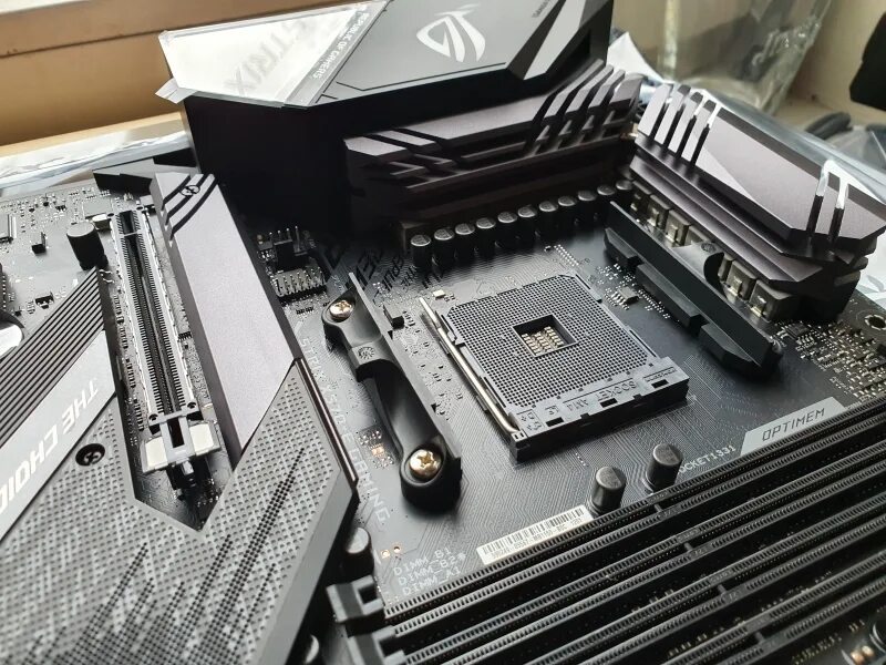 Asus x570 e gaming. ASUS ROG Strix x570-e. ASUS ROG Strix x570-e motherboard. ASUS ROG am4 motherboard x570 f Pins. ASUS ROG Strix материнская плата x570.