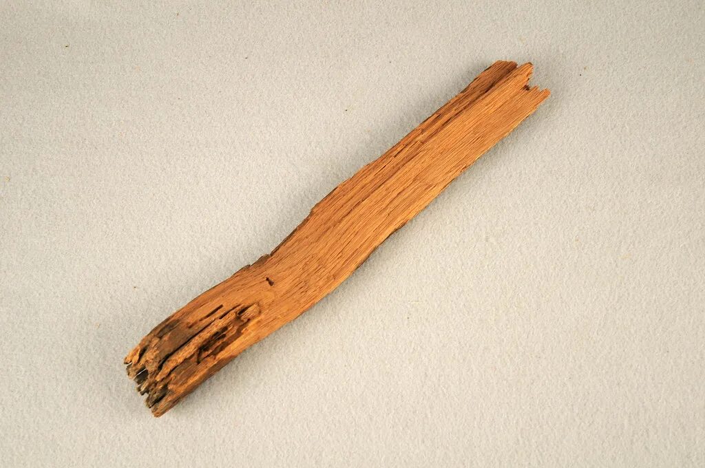 Wooden s. Piece of Wood. Wood pic. Image of the piece of Wood. Straight piece of Wood.