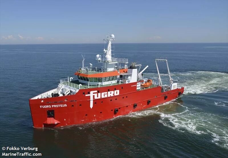 Где находится судно белбек. Судно fugro proteus. танкер протей. судно протей мурманск. протей судно танкер.