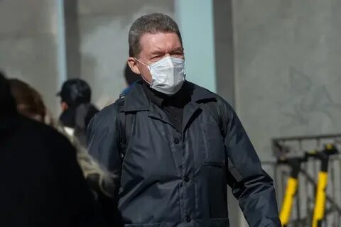 Заболевших спб