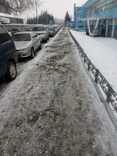 Зимой на улице металл на ощупь