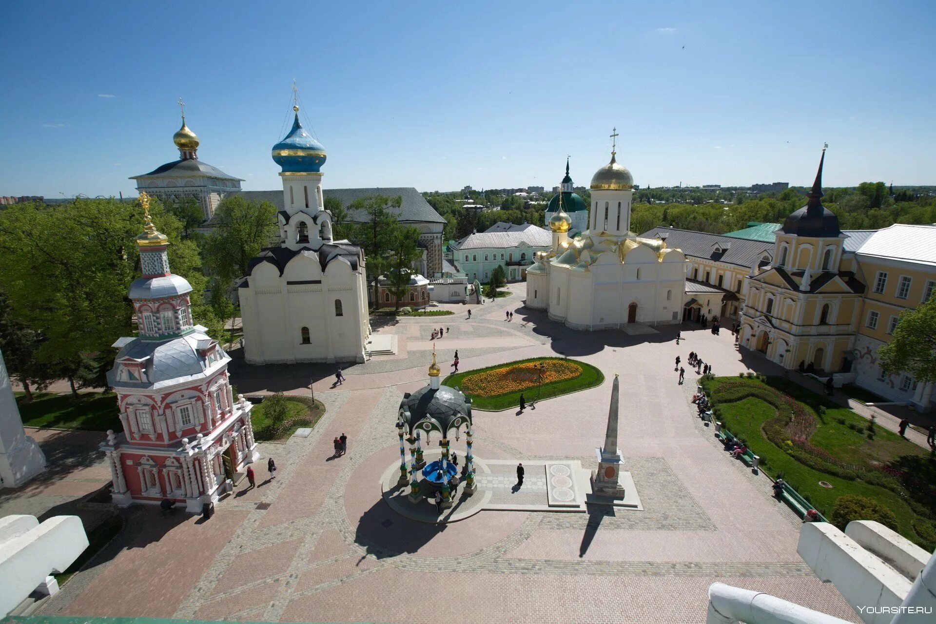 Троице-Сергиева Лавра Сергиев Посад. Троице-Сергиевой Лавре Сергиев Посад. Монастырь Сергиев поссад. Свято Троицкий Лавра в Сергиевом Посаде. Досуг сергиевом посаде