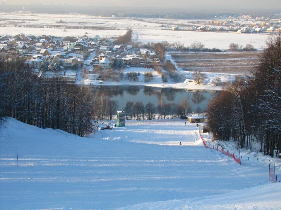 Склон чулково. Склон чулково. Горнолыжный склон чулково. Склон чулково. Склон чулково.